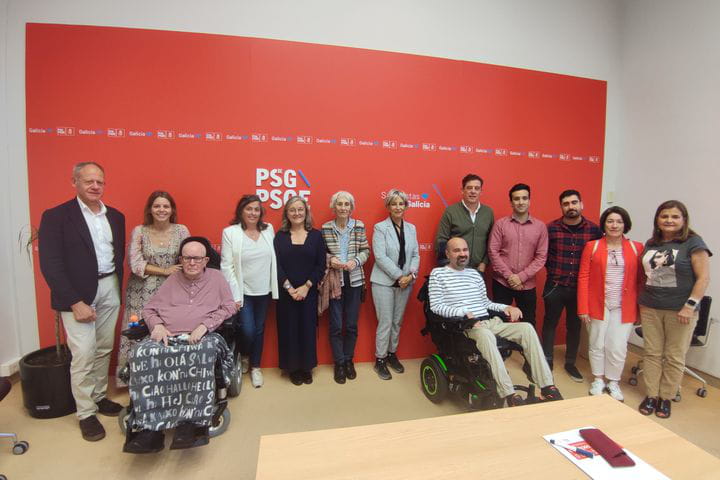 Reunión no Parlamento de Galicia